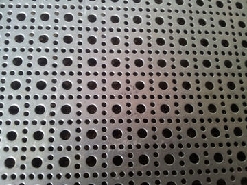 Porcellana Lamina di metallo perforata decorativa, pannelli perforati del metallo della maglia dell'acciaio inossidabile fornitore