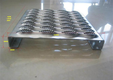 Porcellana Plance di piastra metallica della presa del puntone di sicurezza delle pedate anti di scivolo di alluminio e d'acciaio fornitore