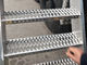 Plance di piastra metallica della presa del puntone di sicurezza delle pedate anti di scivolo di alluminio e d'acciaio fornitore